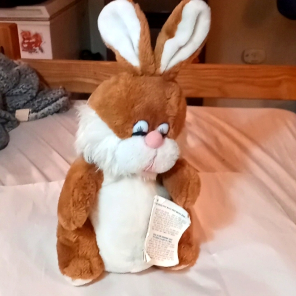 Vtg 1979 Daekor Pot Belly Plush Bunny